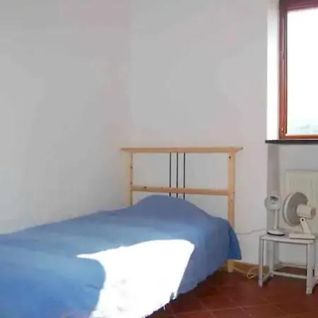 Garibaldi Apartment Isolalunga